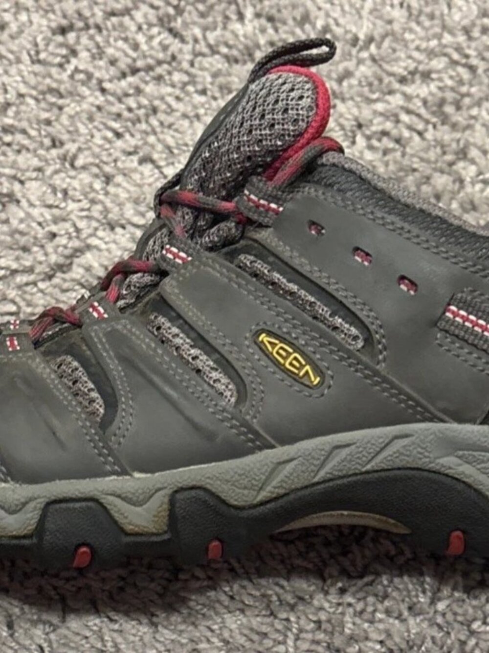 Keen 1011280 Women's Size 9 Waterproof Gray Pink Hiking Shoes Athletic Low Boots